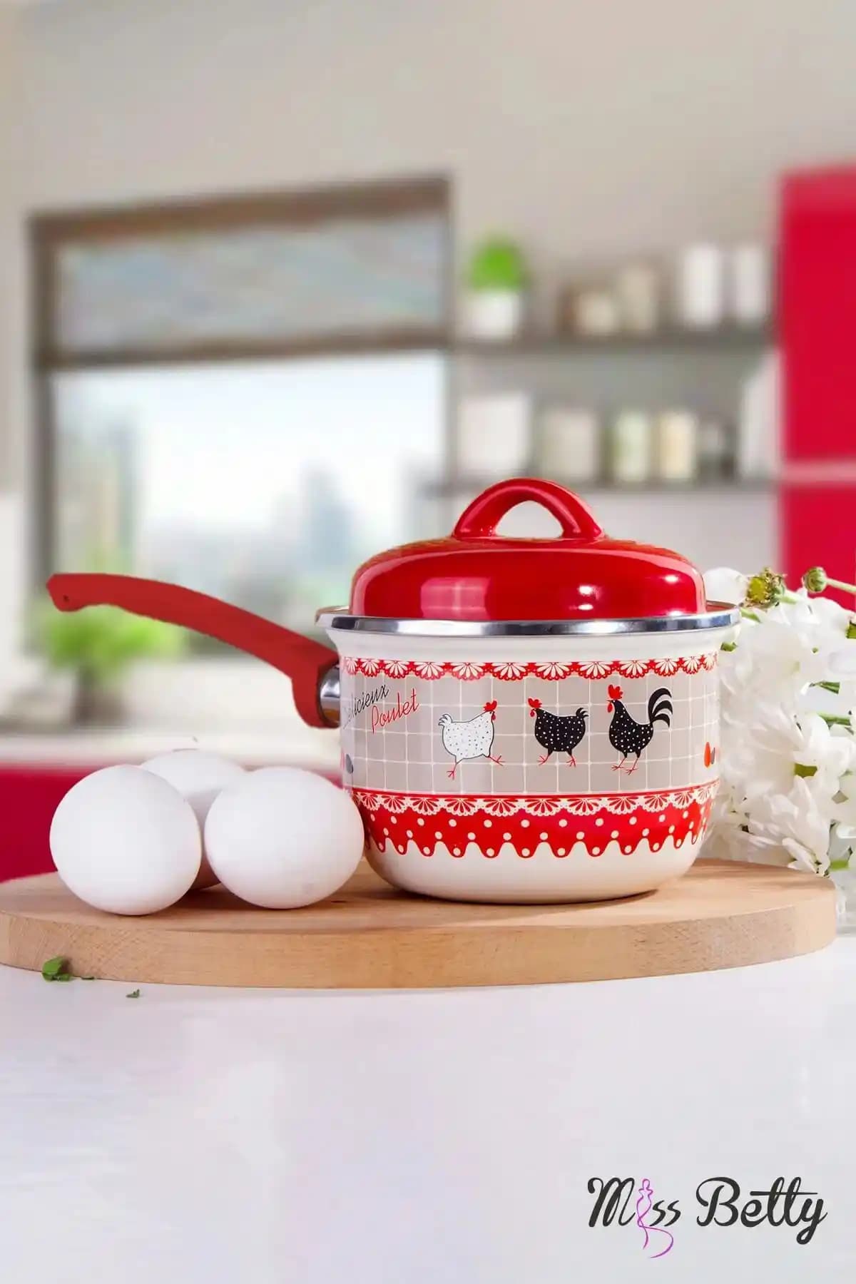 Miss Betty Rafadan Yumurta ve Sos Tavası: Dayanıklı ve Şık Emaye Mutfak Gereciği