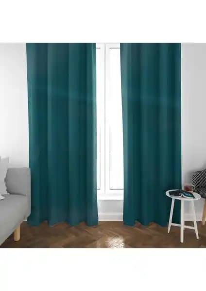 Mr. Stock Blackout Perde: Modern Tasarım ve Yüksek İşlevsellik ile Güneş ve Gürültü Engelleyici