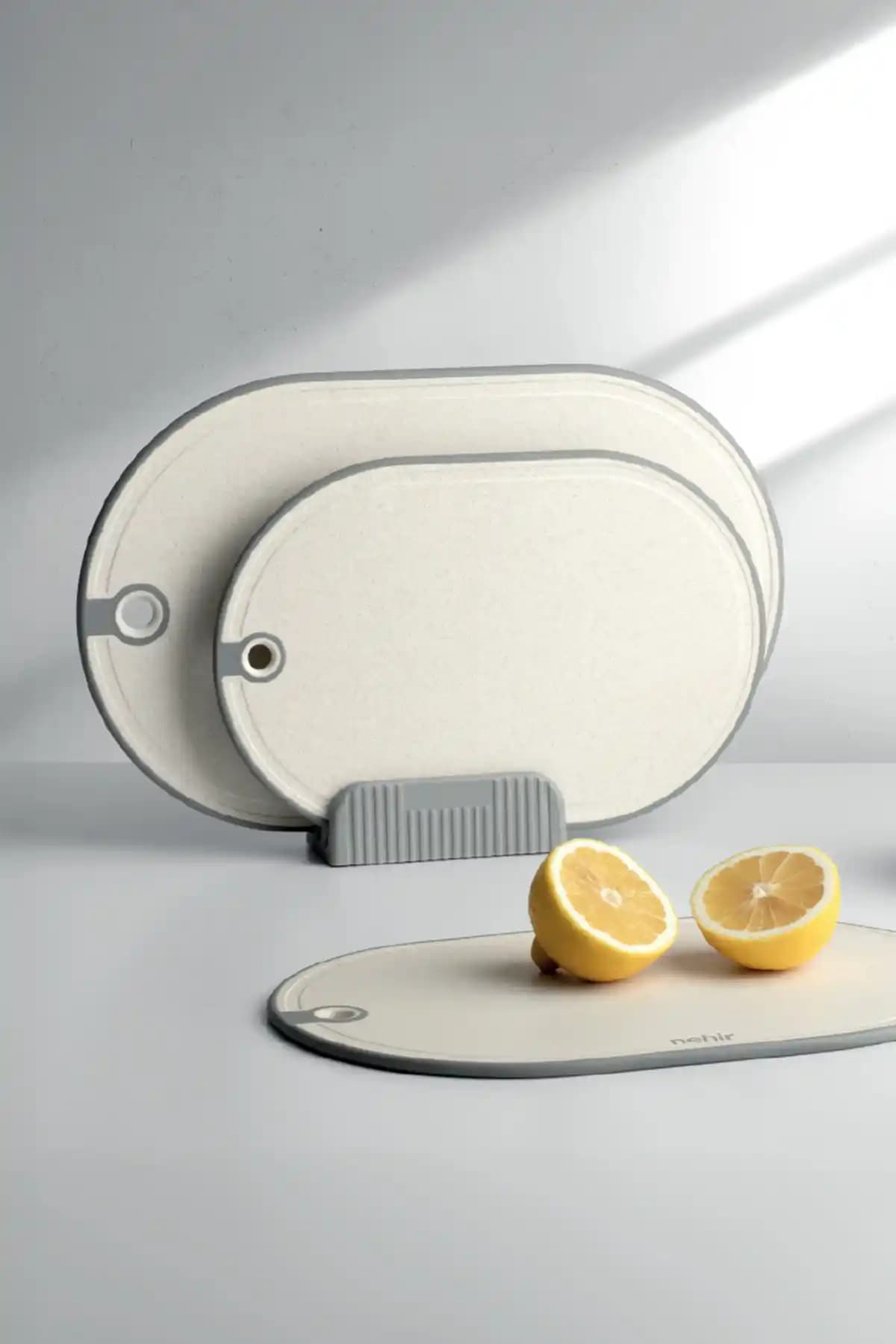 Nehir Linda Silikon 3 Parça Kesme Tahtası: Dayanıklı ve Hijyenik Mutfak Seti