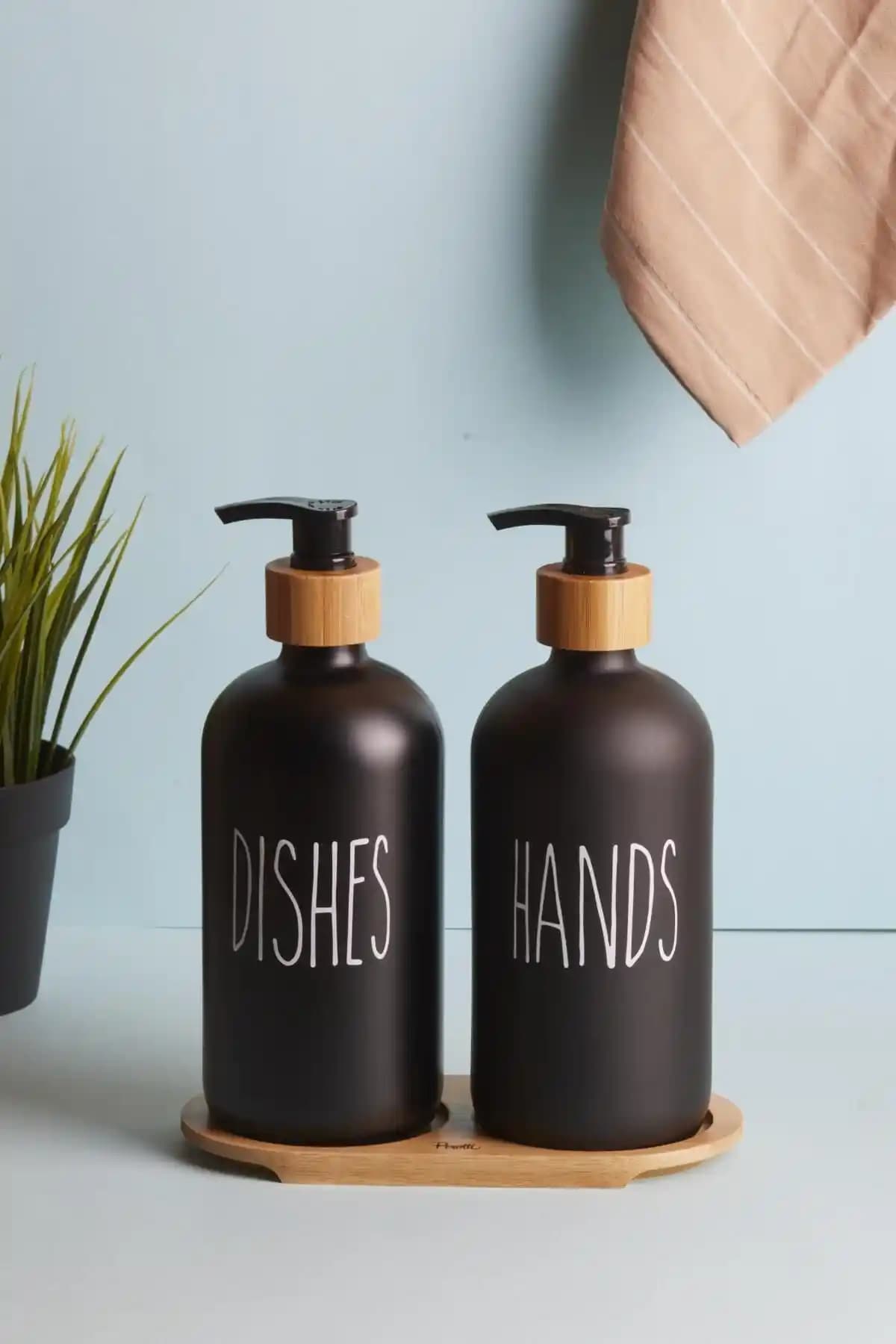 Perotti Lotion 2’li Siyah Mutfak Sıvı Sabunluk Seti Modern ve Şık Tasarım Özellikleri