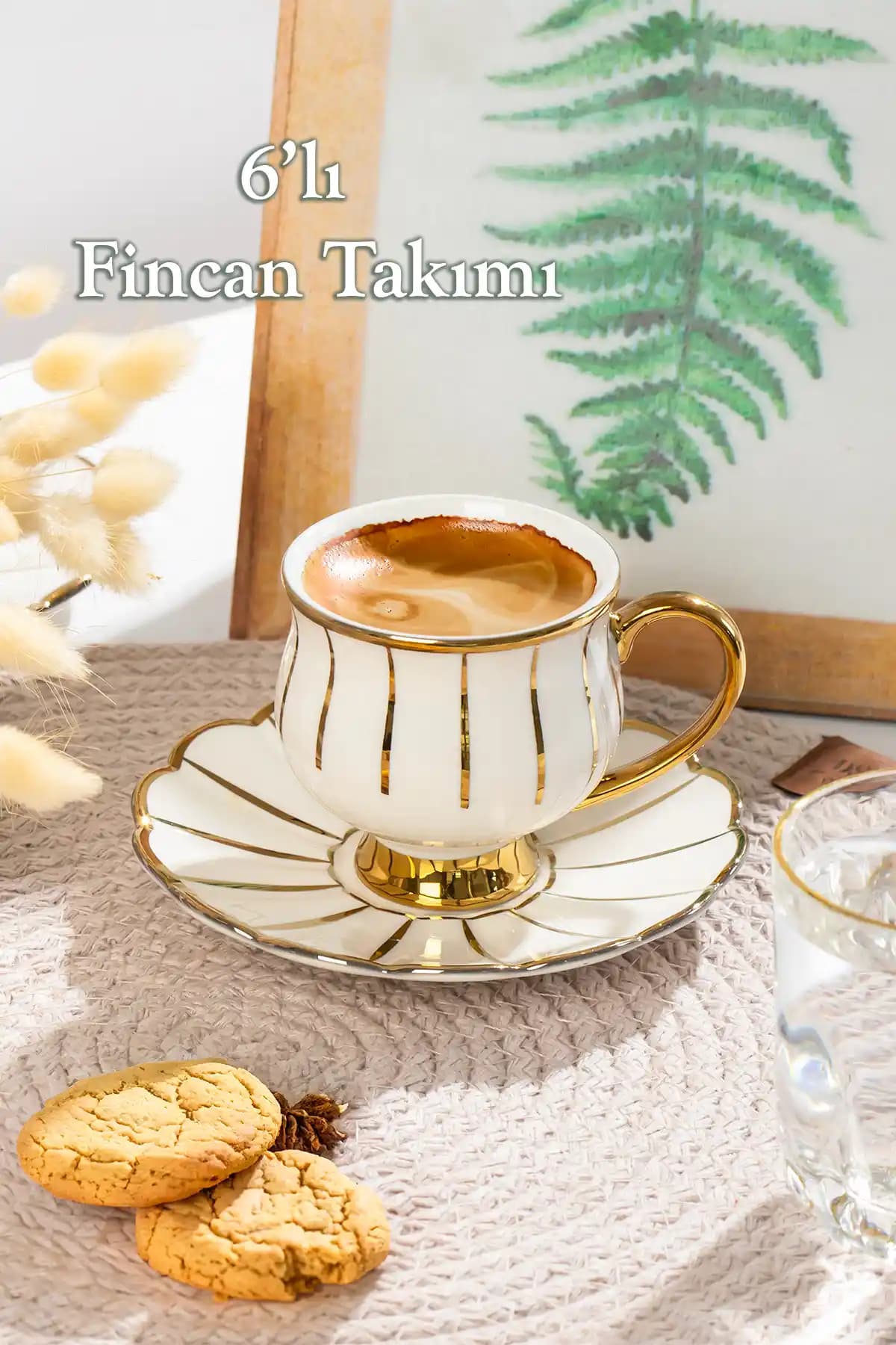 Porsima Zambak Altın Yalızlı 6 Kişilik Fincan Seti: Şıklık ve Fonksiyonellik Bir Arada