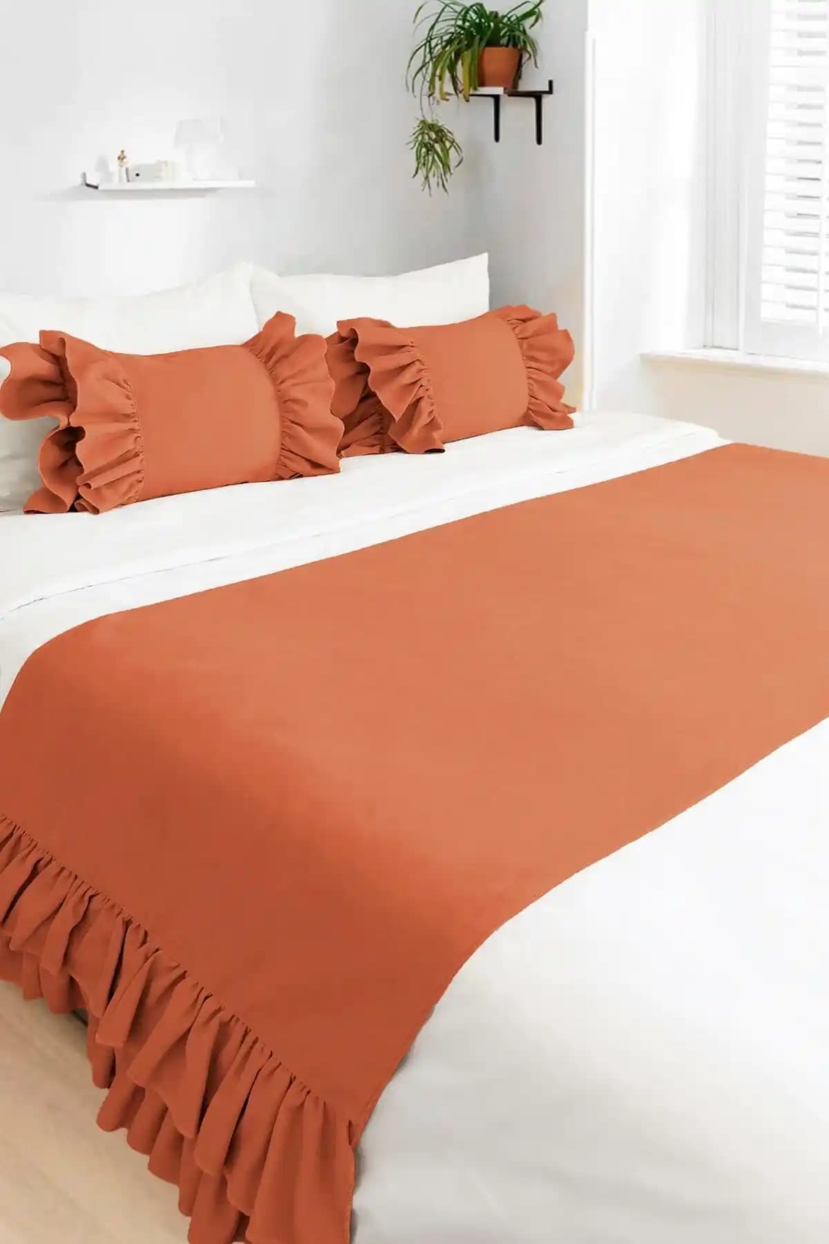 RİTMOHOME Yatak Runner ve İç Dolgulu Kırlent Seti Şık ve Kullanışlı Yatak Dekorasyonu