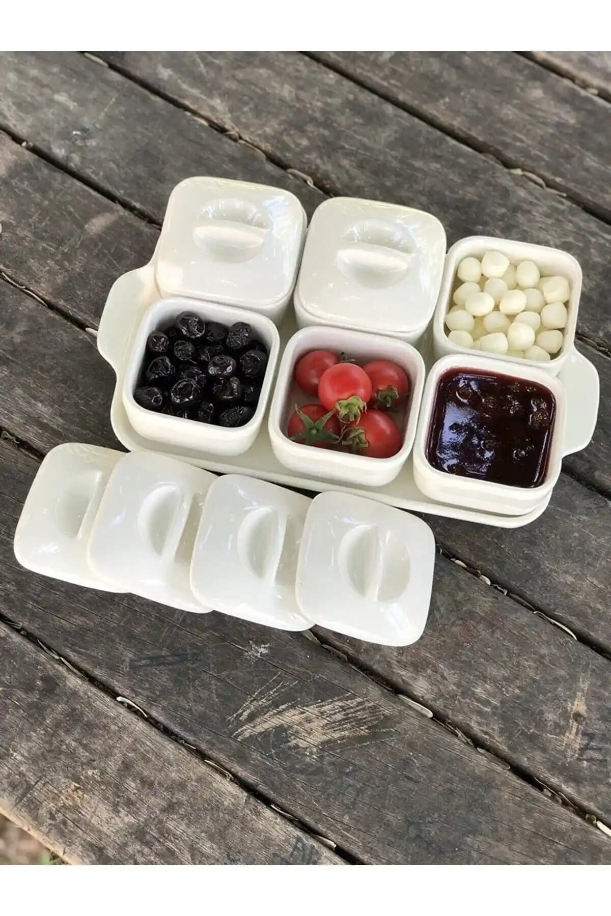 Rood Wit 6'lı Porselen Kahvaltılık Seti Modern Tasarım ve Dayanıklılık Sunar