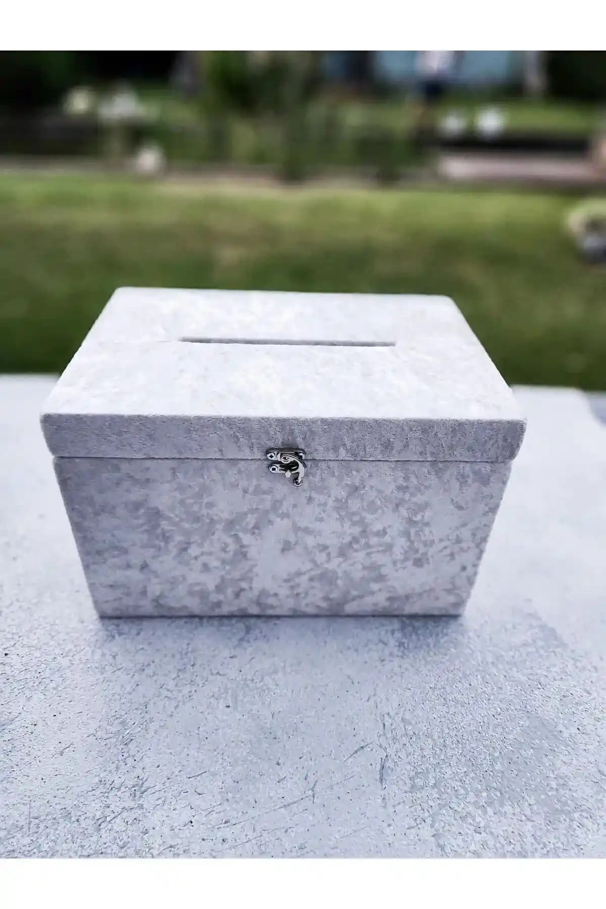 Sanabirkutu Beyaz Düğün Para Takı Toplama Kutusu: Şık ve Dayanıklı Tasarım