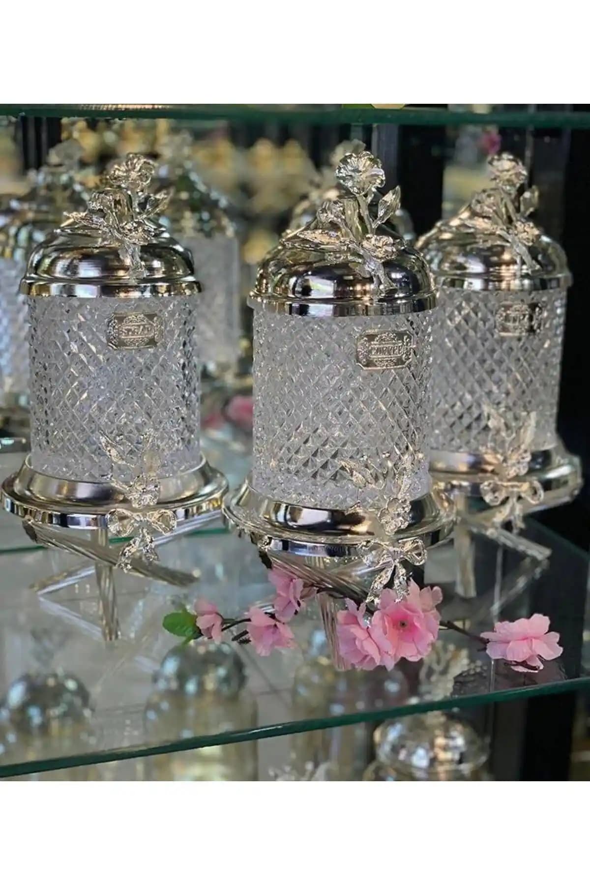 Vanilya Accessory Gümüş Renk Ayaklı Kristal Kavanoz Takımı Üçlü Mutfak Dekorasyonu İçin