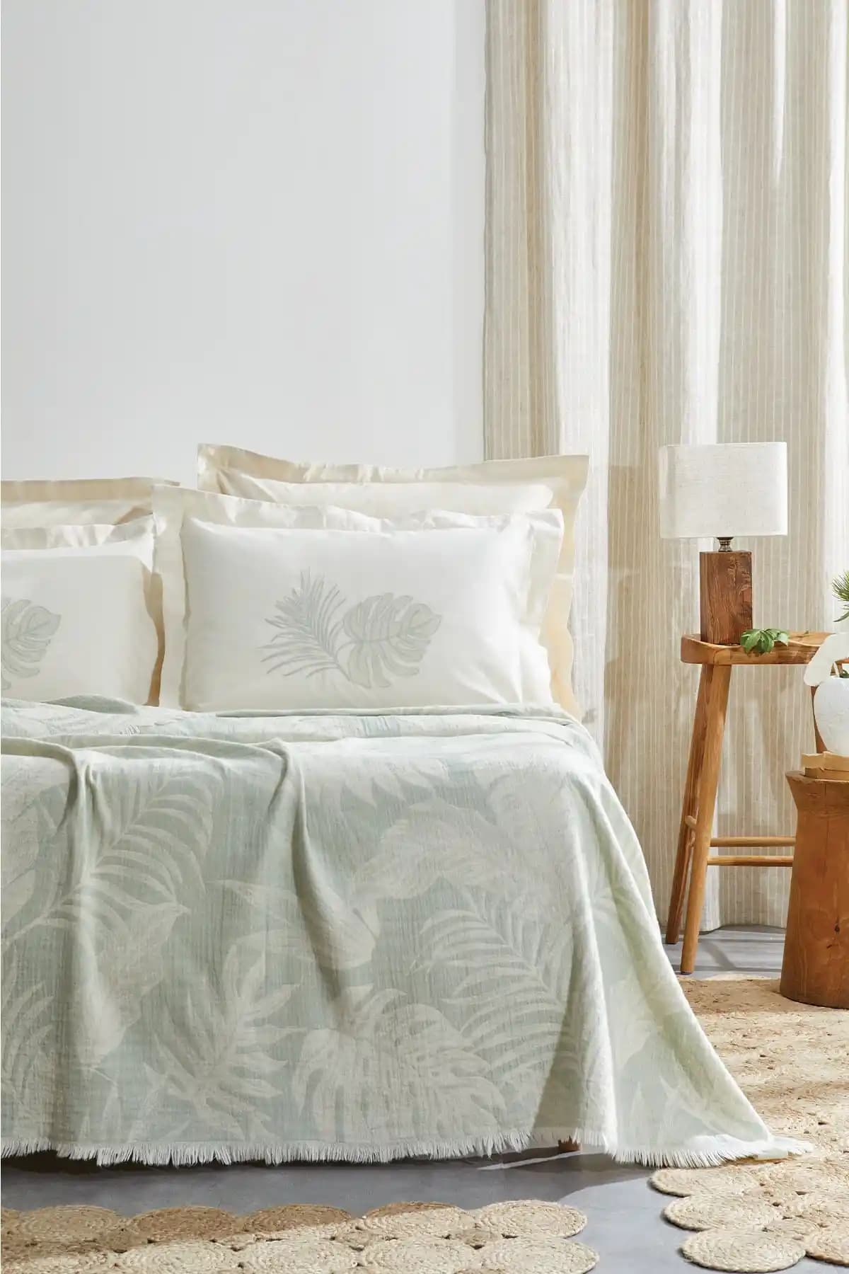 Yataş Belinda Çift Kişilik Müslin Pike Yatak Örtüsü Takımı Adaçayı Renkli