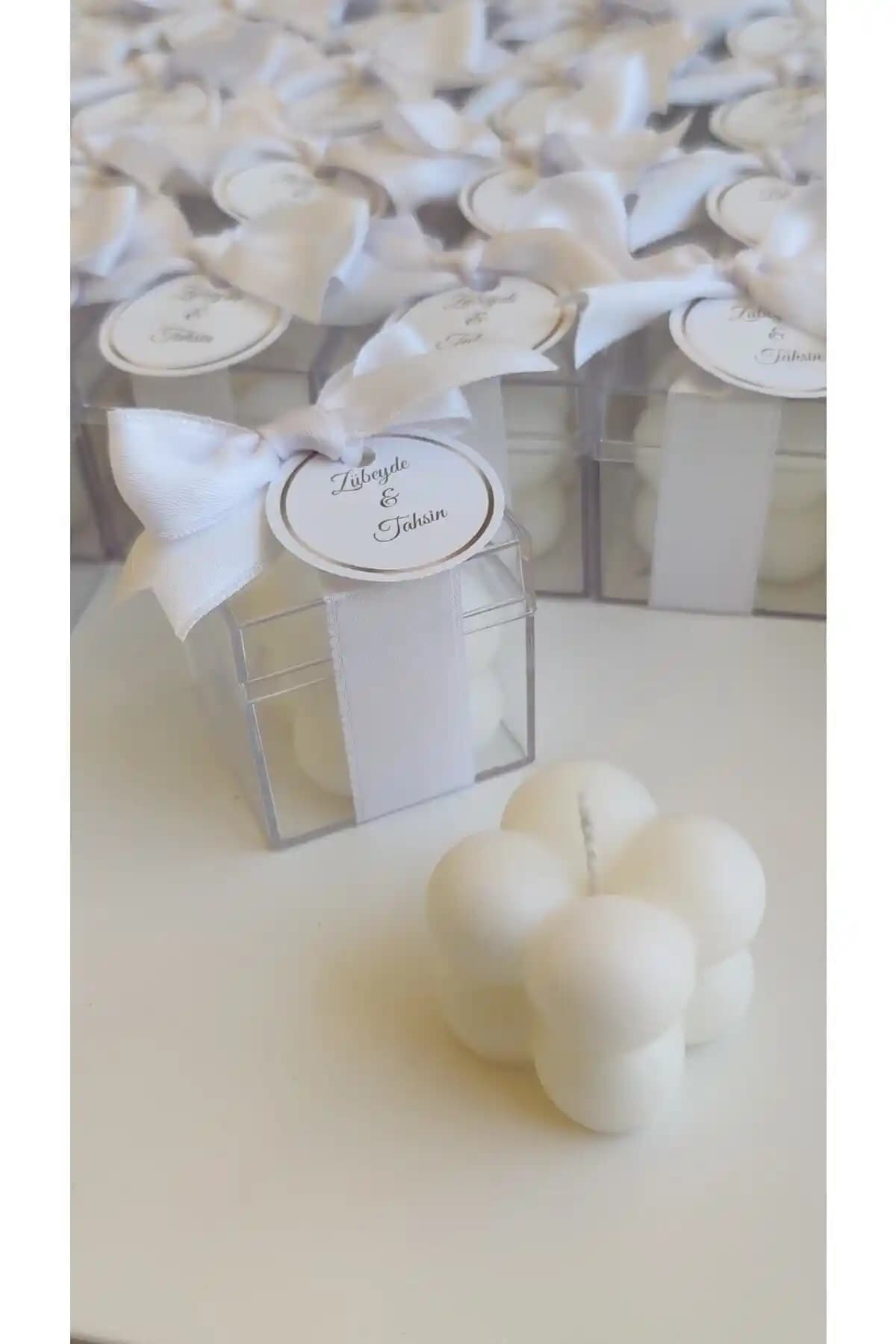 Ece Hediyelik Mumlar: Kişiselleştirilebilir ve Şık Hediyelerle Özel Günlerinizi Anlamlandırın