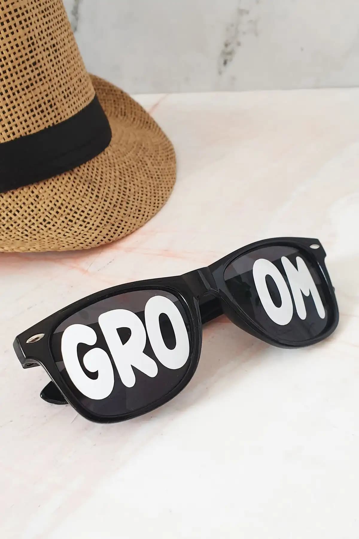 PEKSHOP Groom Yazılı Damat Gözlüğü Düğün ve Fotoğraf Çekimlerinde Şıklık Katıyor