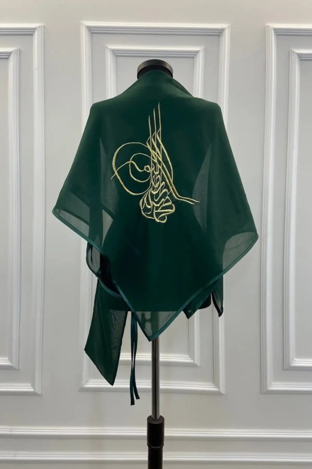ZEYMERADE Yeşil Şifon Lüks Damat Omuz Örtüsü Şıklık ve Zarafet Katmak İçin Tasarlandı