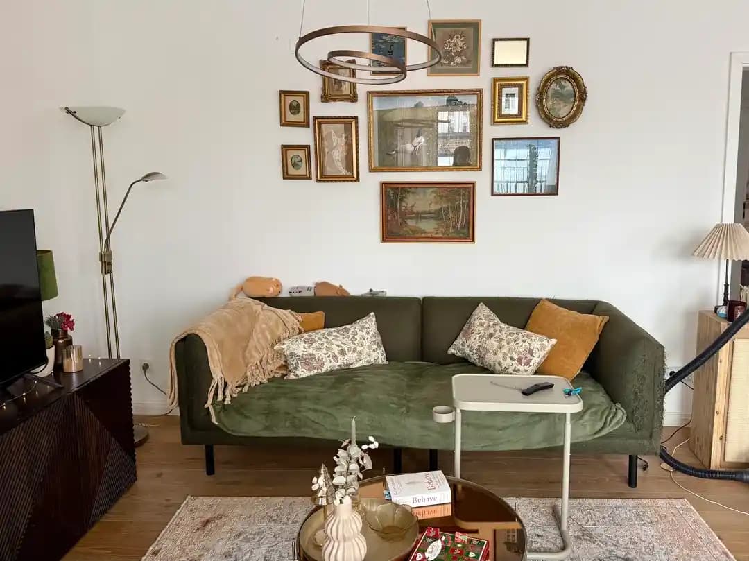 Galeri Duvar Düzeni: Tasarım İpuçları ve Görsel Denge Sağlama Yöntemleri