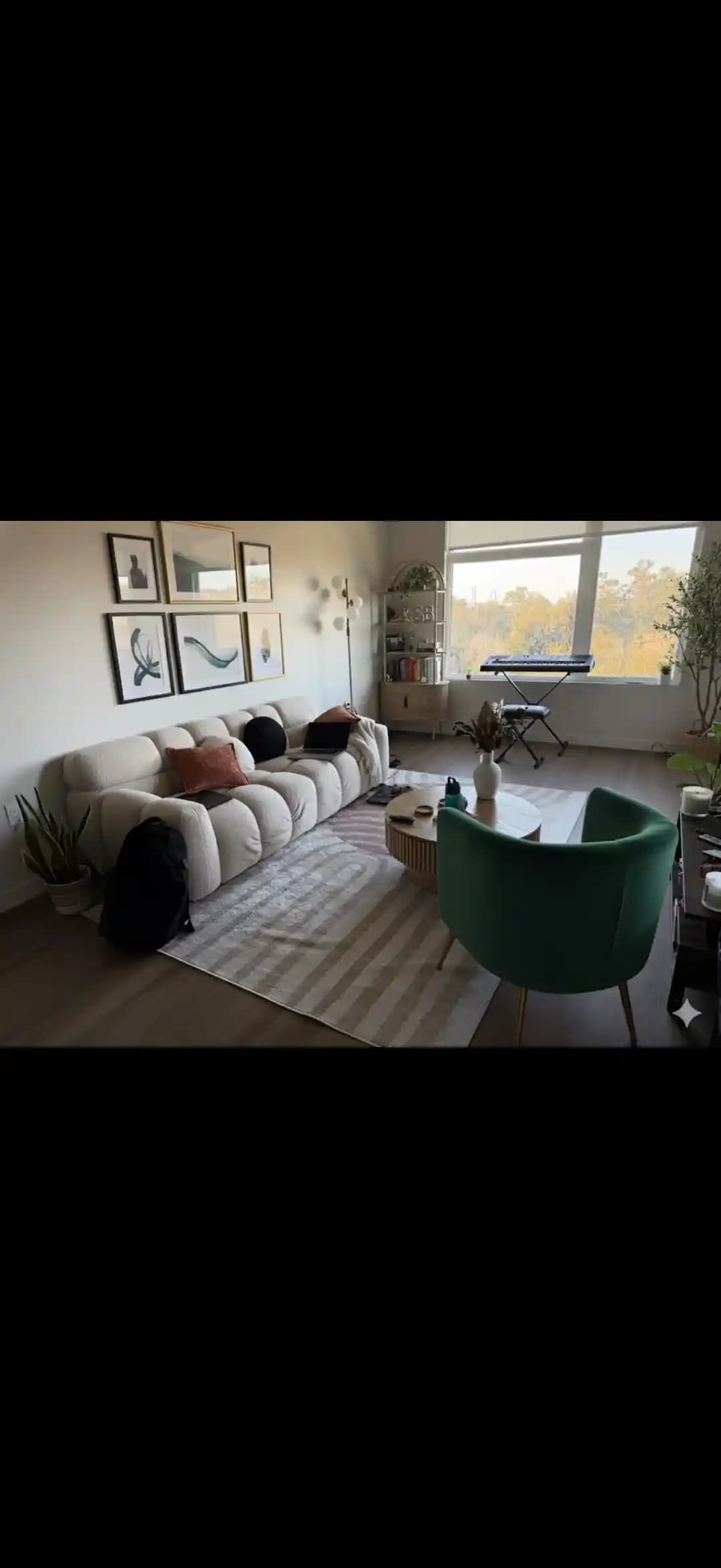 Oturma Odasında Mavi ve Yeşil Sandalye Seçimi: Renk ve Stil Uyumu İpuçları