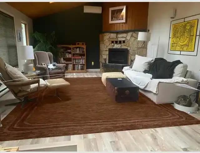 Oturma Odasında Mevcut Renklerle Uyumlu Halı Seçimi ve Desenlerin Önemi