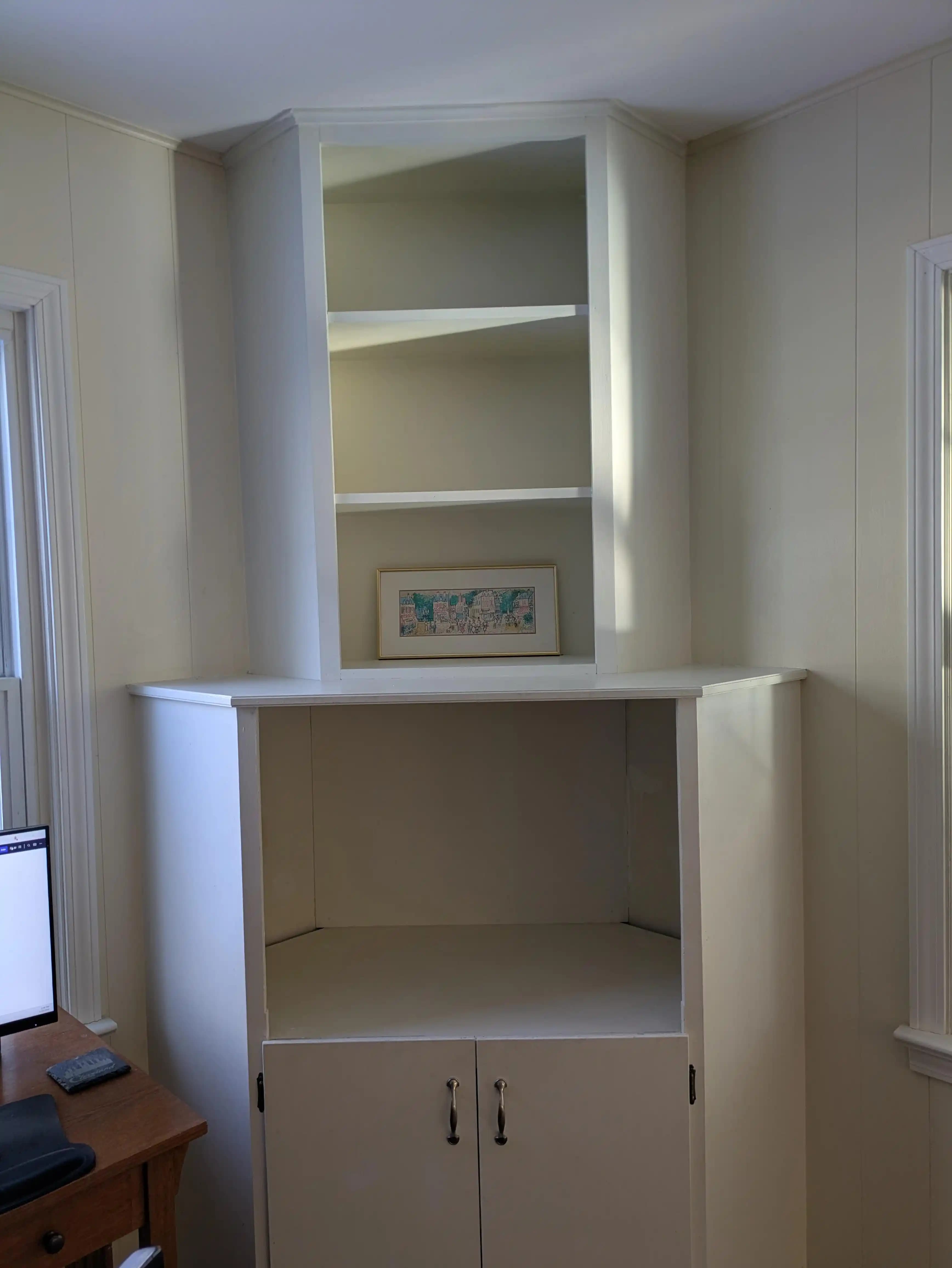 Eski CRT Televizyon Gömme Dolapları İçin Pratik ve Estetik Yenileme Yöntemleri