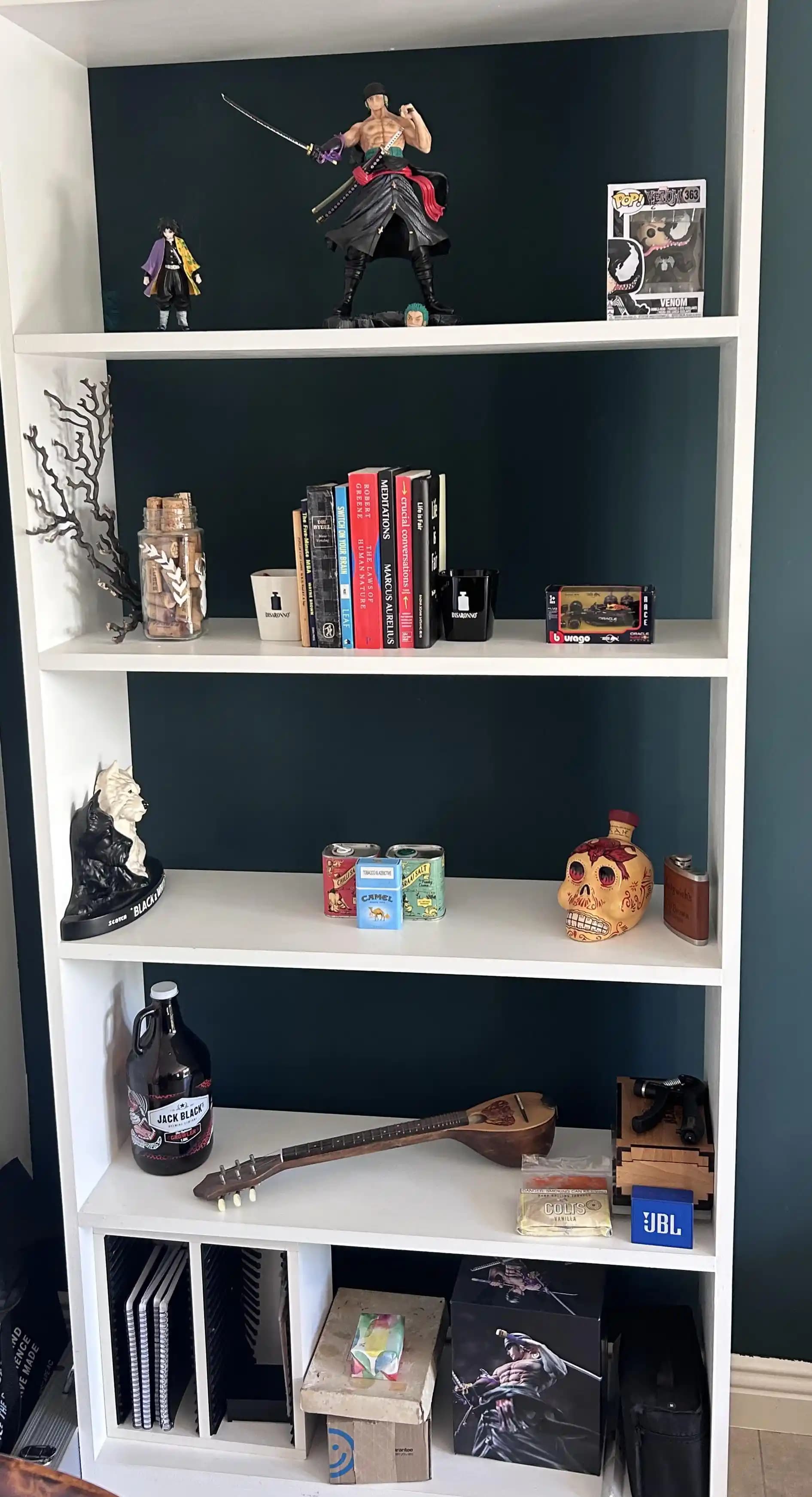 Kitaplık Düzenlemesi İçin Estetik ve Fonksiyonel İpuçları: Üçlü Kural ve Aydınlatma