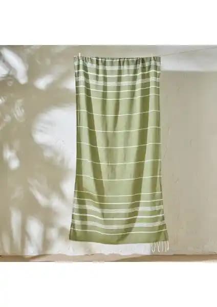 Alora Peştamal ve Mare Tangerine Çevre Dostu Peştamal Karşılaştırması