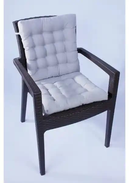 Altınpamuk Lüx ve Neva Pofidik Rattan Sandalye Minderleri Karşılaştırması