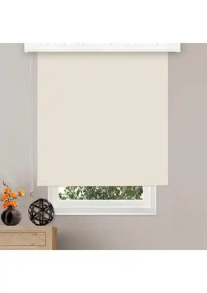 Brillant 9658 Stor Perde Ekru ve Demor Home Siyah Blackout Perde Karşılaştırması