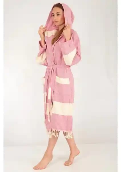 Buldan Concept Celena Peştemal Bornoz ve Oyalı Textile Çocuk Bornozunun Karşılaştırması