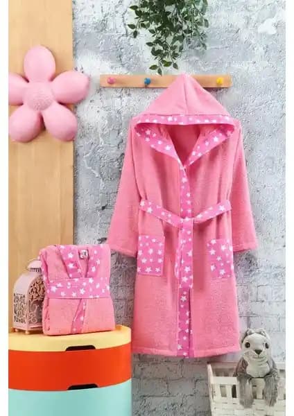 Çocuklar İçin Pamuklu Bornoz Karşılaştırması: Oyalı Textile ve Safir Home Modelleri