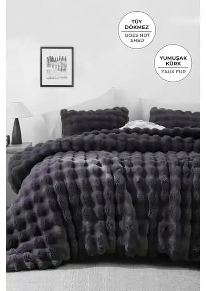 Evlen Home Collection Kürk Yorgan ve Madame Coco Maryon Yatak Örtüsü Karşılaştırması