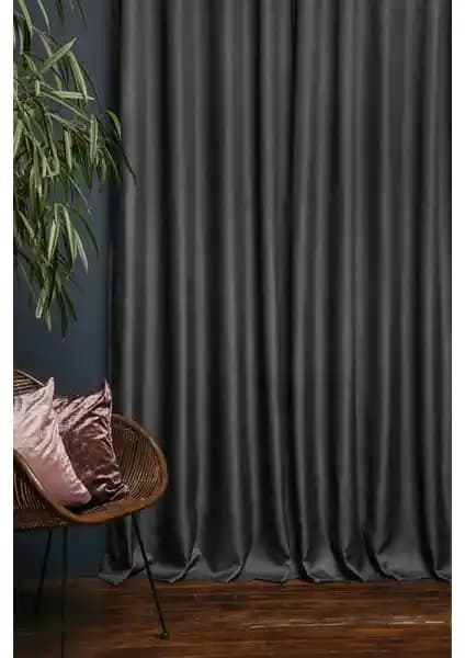 İ.D İpek Dokuma Gri Blackout Perde ve Pierre Cardin Blackout Fon Perde Karşılaştırması