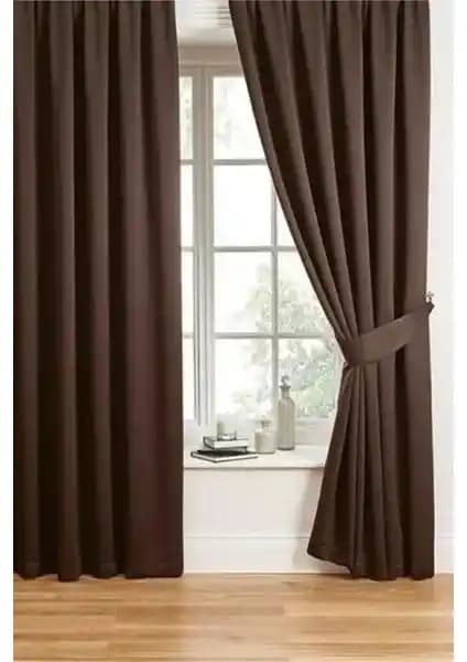 Karartma Perdeleri Karşılaştırması: Cotton Studio ve Devrim Olivya Modelleri