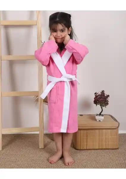 Lavin ve Oyalı Textile Çocuk Bornozları Karşılaştırması ve En İyi Seçenekler