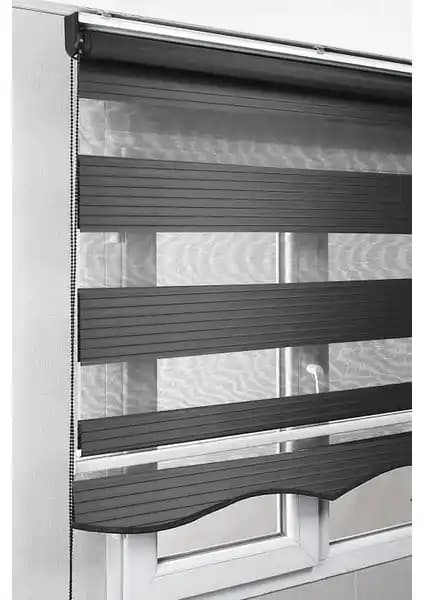 Perde Modelleri Karşılaştırması: Antrasit Pileli Zebra ve Sütlü Kahve Degrade Zebra