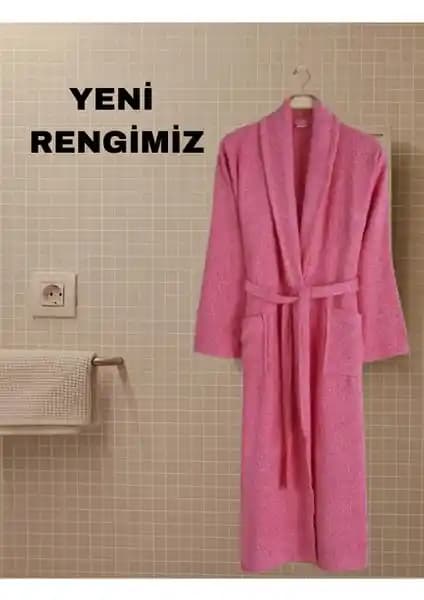 Rozet Tekstil Narçiçeği 4XL ve Soley Minerva Bornozları Karşılaştırması ve Özellikleri