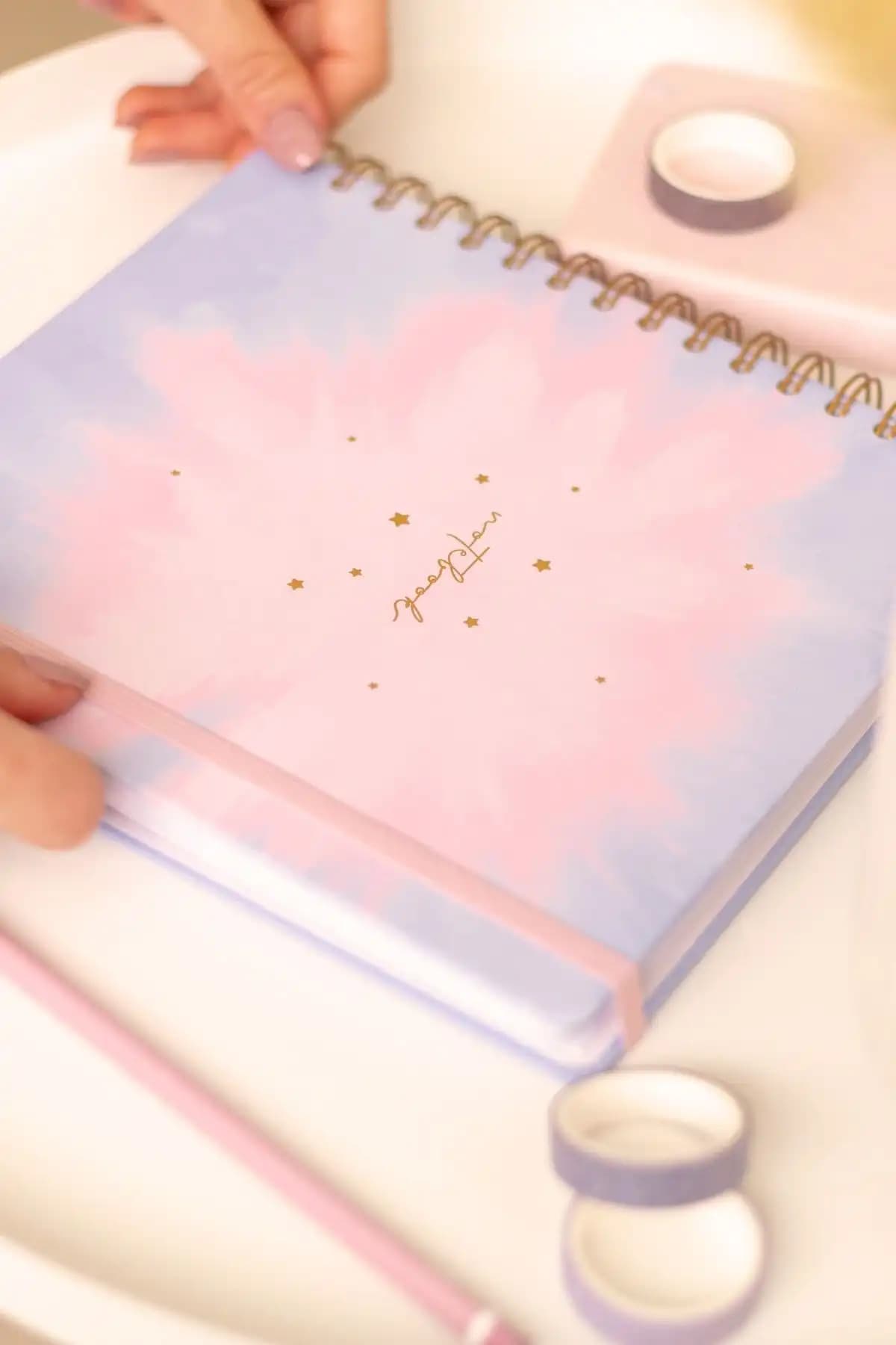 Matt Notebook 19x21 cm ve 20x28 cm modellerinin detaylı karşılaştırması 1