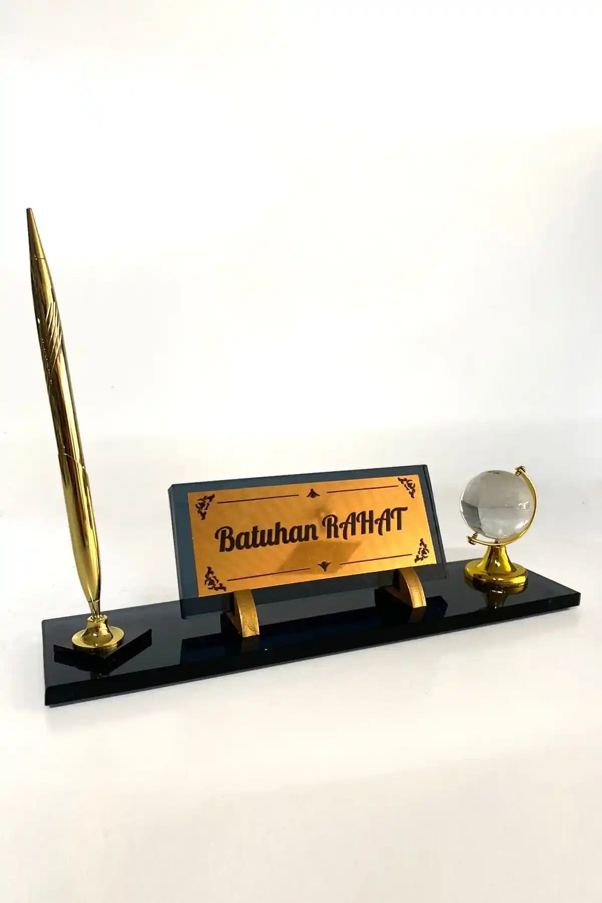 Suba Kristal Masa Üstü ve Masaüstü İsimlikleri Karşılaştırması