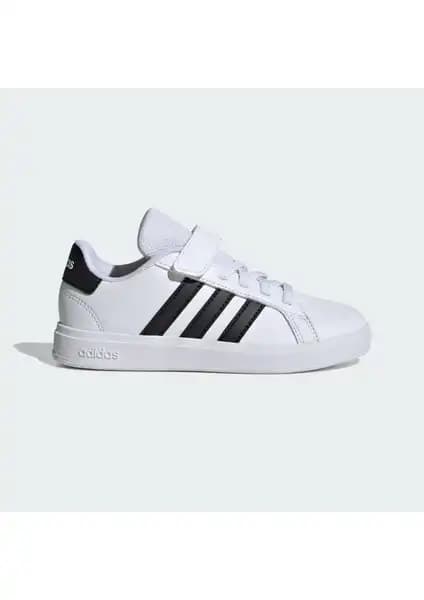 Adidas Çocuk Spor Ayakkabıları Karşılaştırması: Hoops Lifestyle ve Grand Court 2.0 Modelleri 2