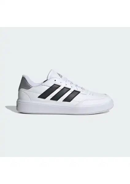 adidas Courtblock ve Hoops 3.0 modellerinin detaylı karşılaştırması 1