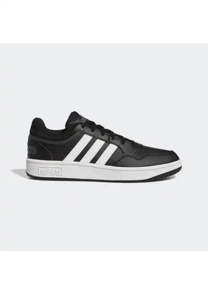 adidas Hoops 3.0 ve Puma Roma Basic Spor Ayakkabı Modellerinin Detaylı Karşılaştırması 1