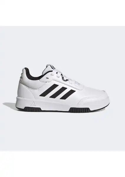 Adidas Tensaur Sport 1 ve 2.0 Karşılaştırması: Hangi Spor Ayakkabı Sizin İçin Uygun 1