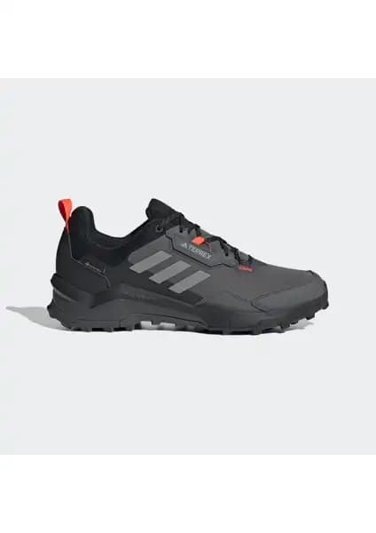 adidas Terrex Tracerocker ve AX4 GORE-TEX Karşılaştırması: Doğa Yürüyüşleri İçin Uygun Modeller 2