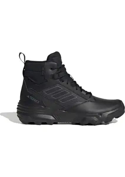 Adidas TERREX Unity Lea ve Jack Wolfskin Woodland 2 Karşılaştırması: Hangi Outdoor Ayakkabı Daha Uygun