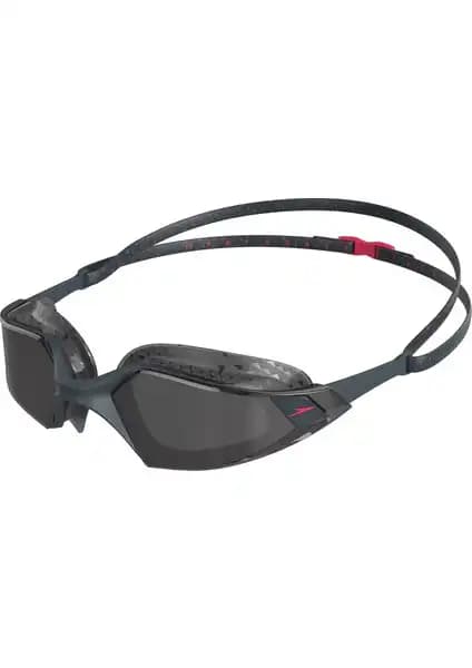Arena The One ve Speedo Aquapulse Pro Yüzücü Gözlükleri Karşılaştırması 2