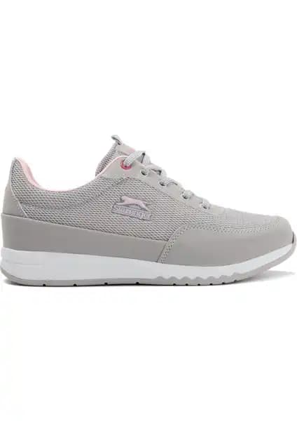 Slazenger Kadın Sneaker Karşılaştırması: Angle I ve Pera Modellerinin Özellikleri ve Farkları 1