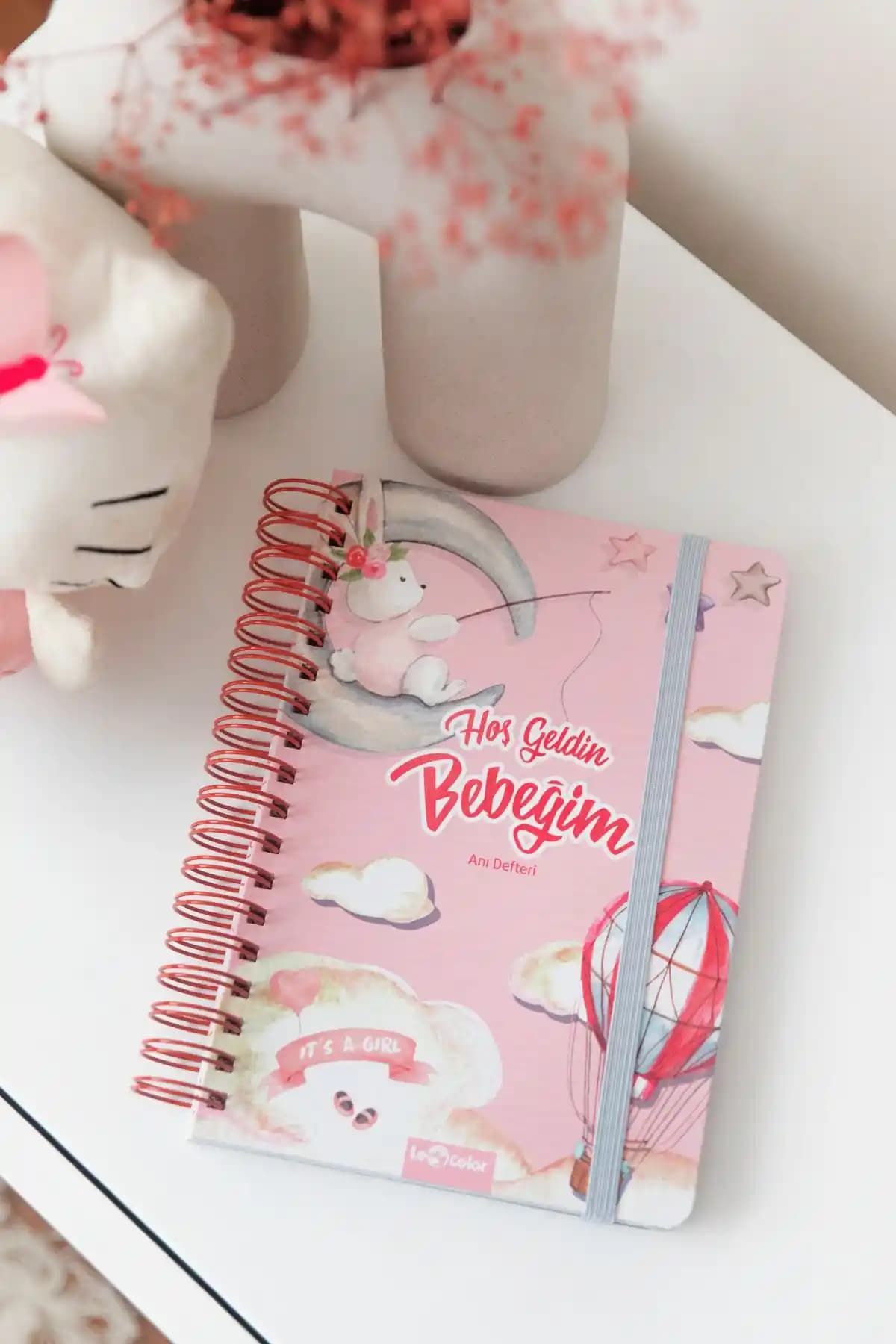 Le Color Bebek Anı Defteri ve Anne Hamile Albümü ile Unutulmaz Anılar Yaratın