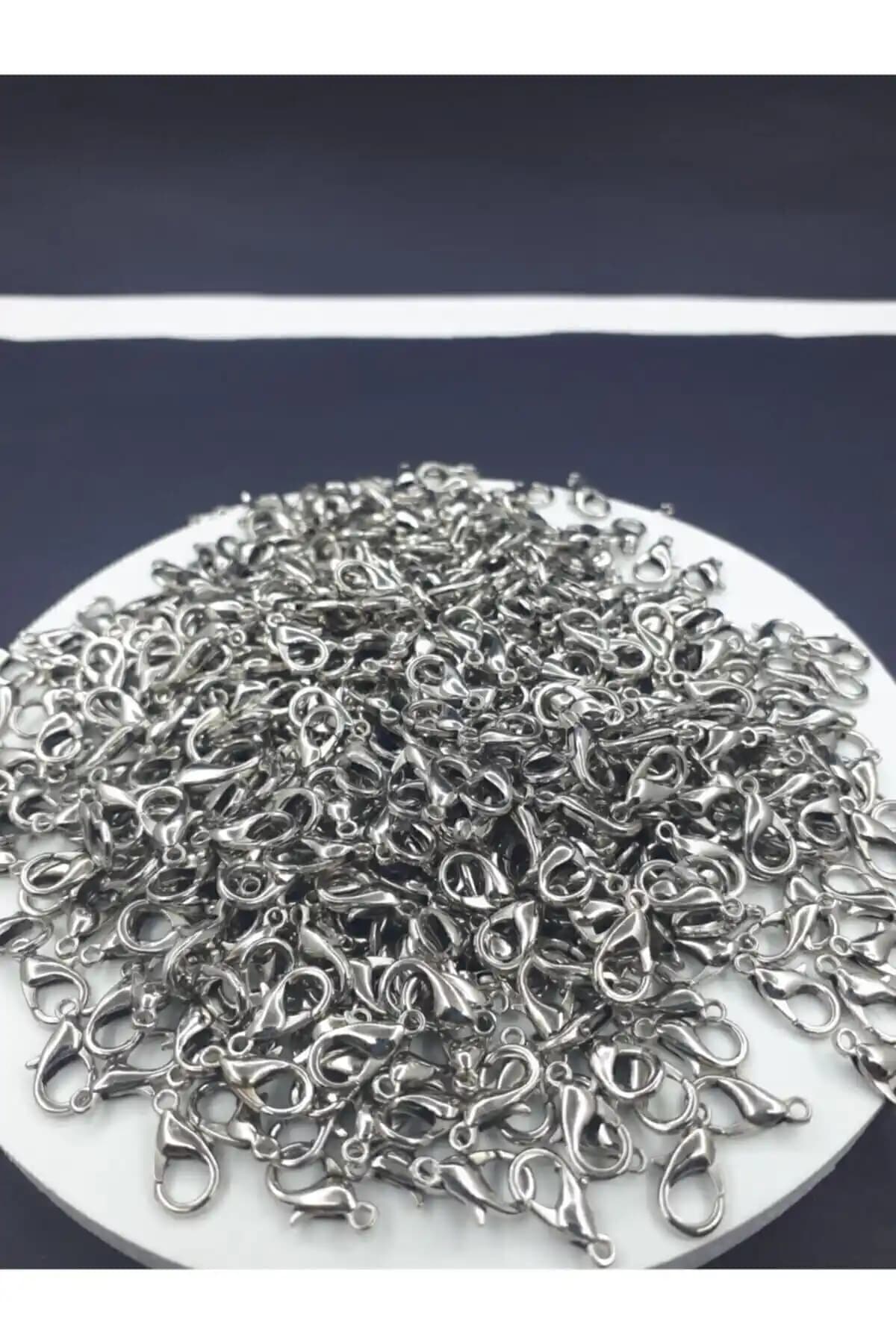 Nazar Papağan Takı Klipsi ve Yiğit Aksesuar Malzeme Seti Karşılaştırması