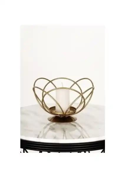 Begüsa Aqua Eskitme Metal Mumluk: Rustik Şıklık ve Dayanıklılık İçeren Masa Üstü Dekor