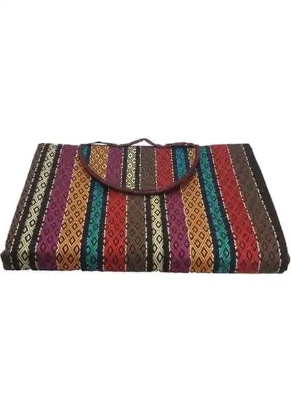 Eyef Piknik ve Kamp Hasırı ile Konfor ve Kullanım Karşılaştırması