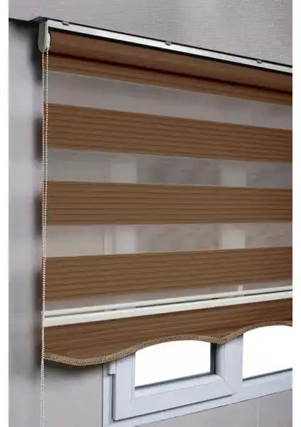 Perde Seçiminde Dikkat Edilmesi Gerekenler: Zebra ve Güneşlik Stor Perde Karşılaştırması