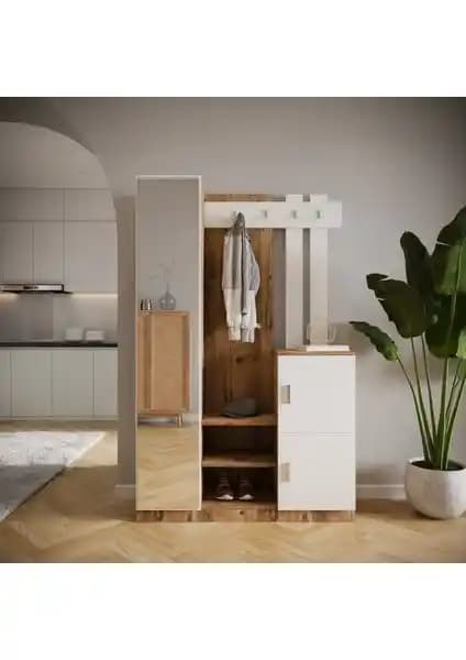 Robin Home Lenka ve Variant Mobilya Viyana Portmanto Karşılaştırması: Tasarım ve Fonksiyonellik Analizi