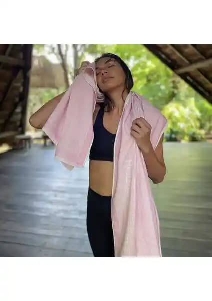 Yeşil İmza Plaj Havluları: Çevre Dostu, Hızlı Kuruyan ve Kullanışlı Tasarımlar