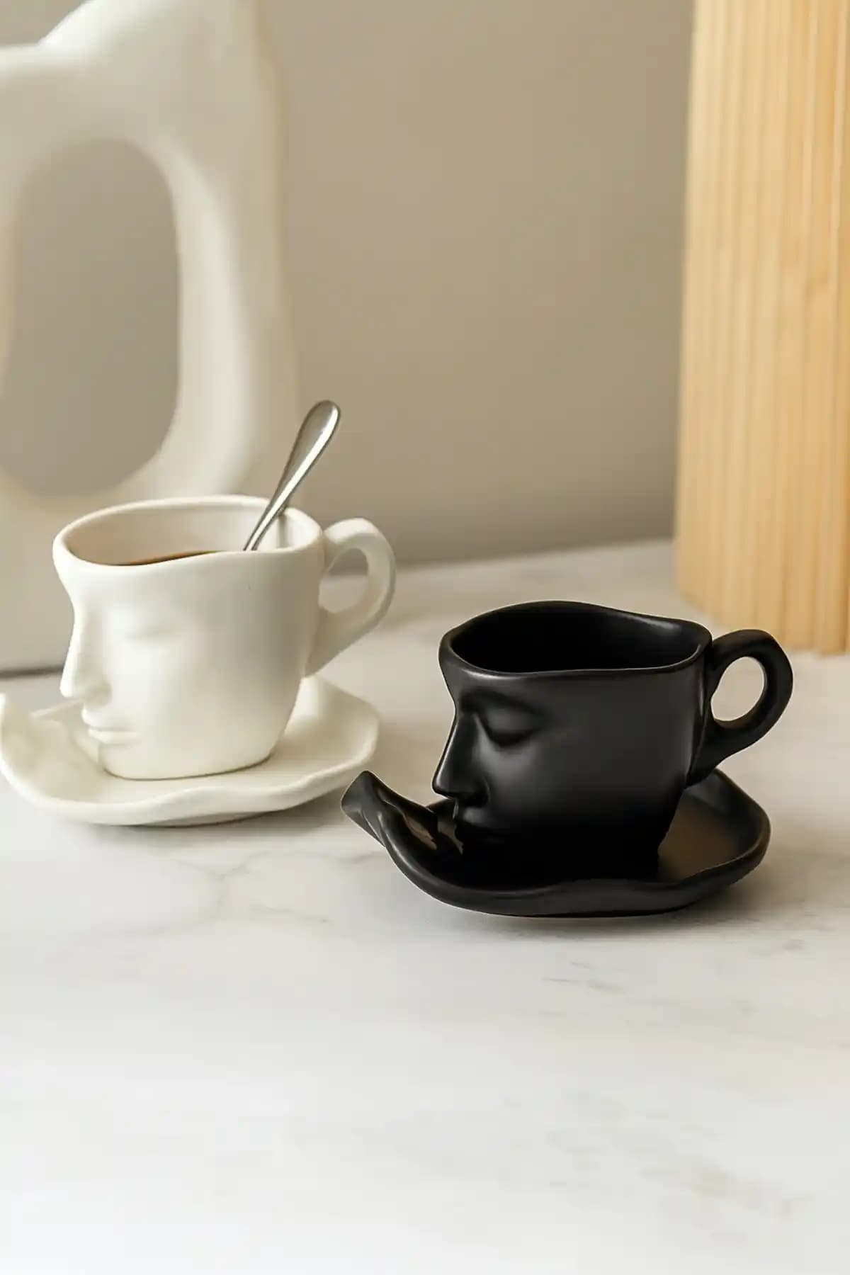 Anadolu Saray İskandinav Yüz Şekilli Türk Kahvesi Fincan Takımı 2'li Modern ve Şık Tasarım