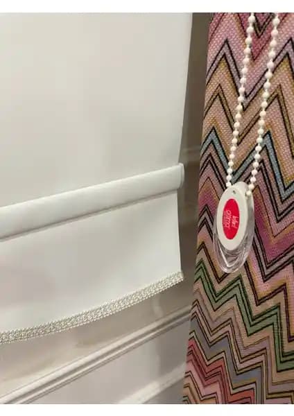Brillant Düz Polyester ve Givayo Stor Perde Karşılaştırması: Özellikler ve Kullanıcı Yorumları