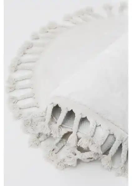 Dijidekor Beyaz Oval Post Dokuma Halı Modern Tasarım ve Dayanıklılık Sunar