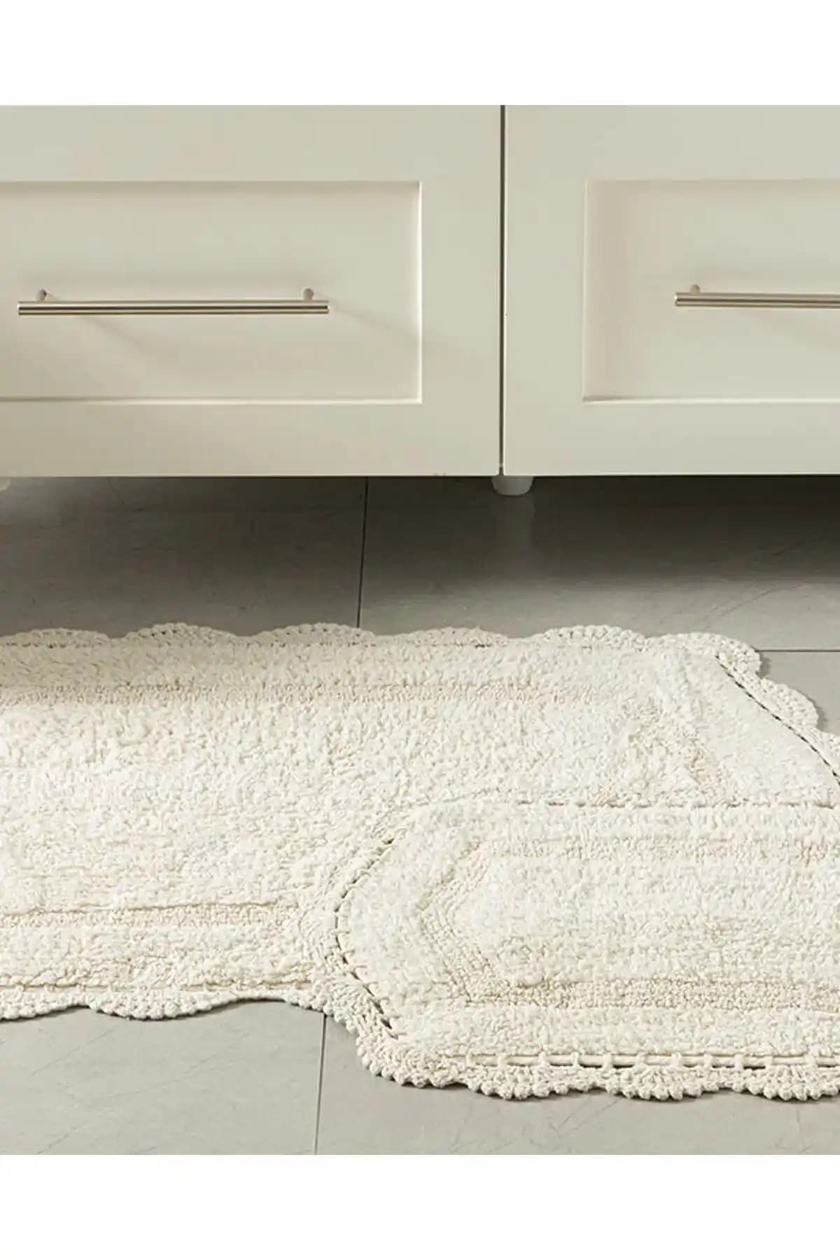 English Home Mia Set Havlu ve Paspas Takımı: Şık ve Fonksiyonel Banyo Dekorasyonu